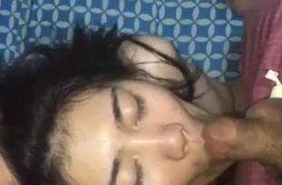 Ganito pala si Besh pag Nalalasing – Kumakain ng Etits